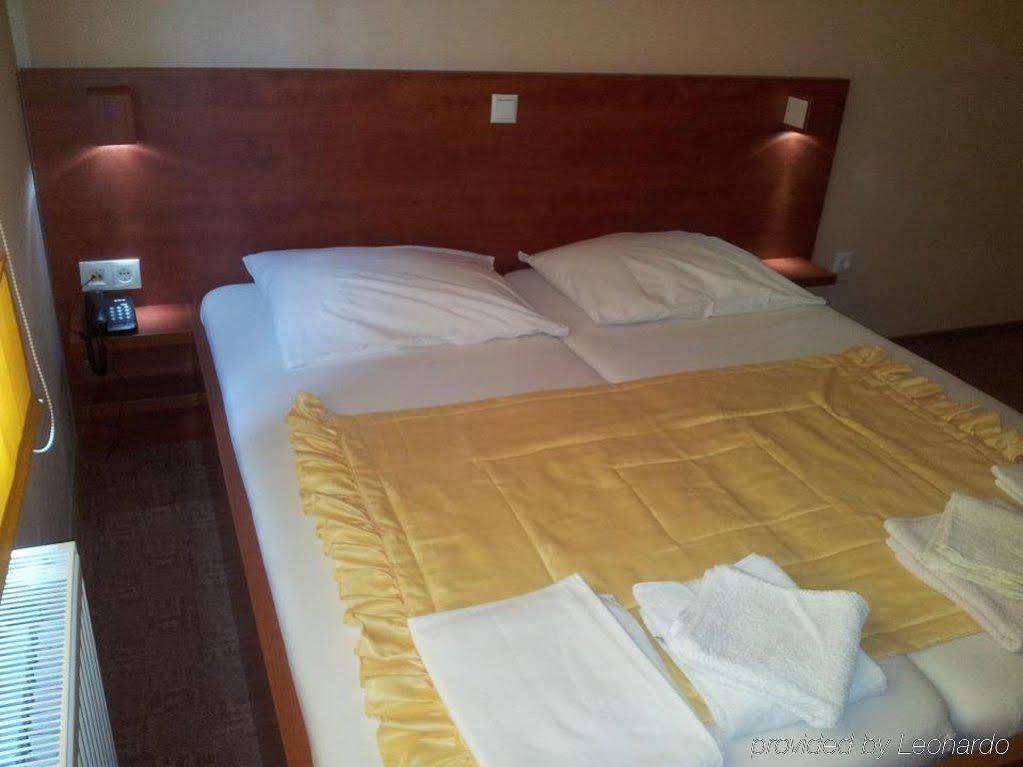 Ahar Hotell Ilidža Eksteriør bilde